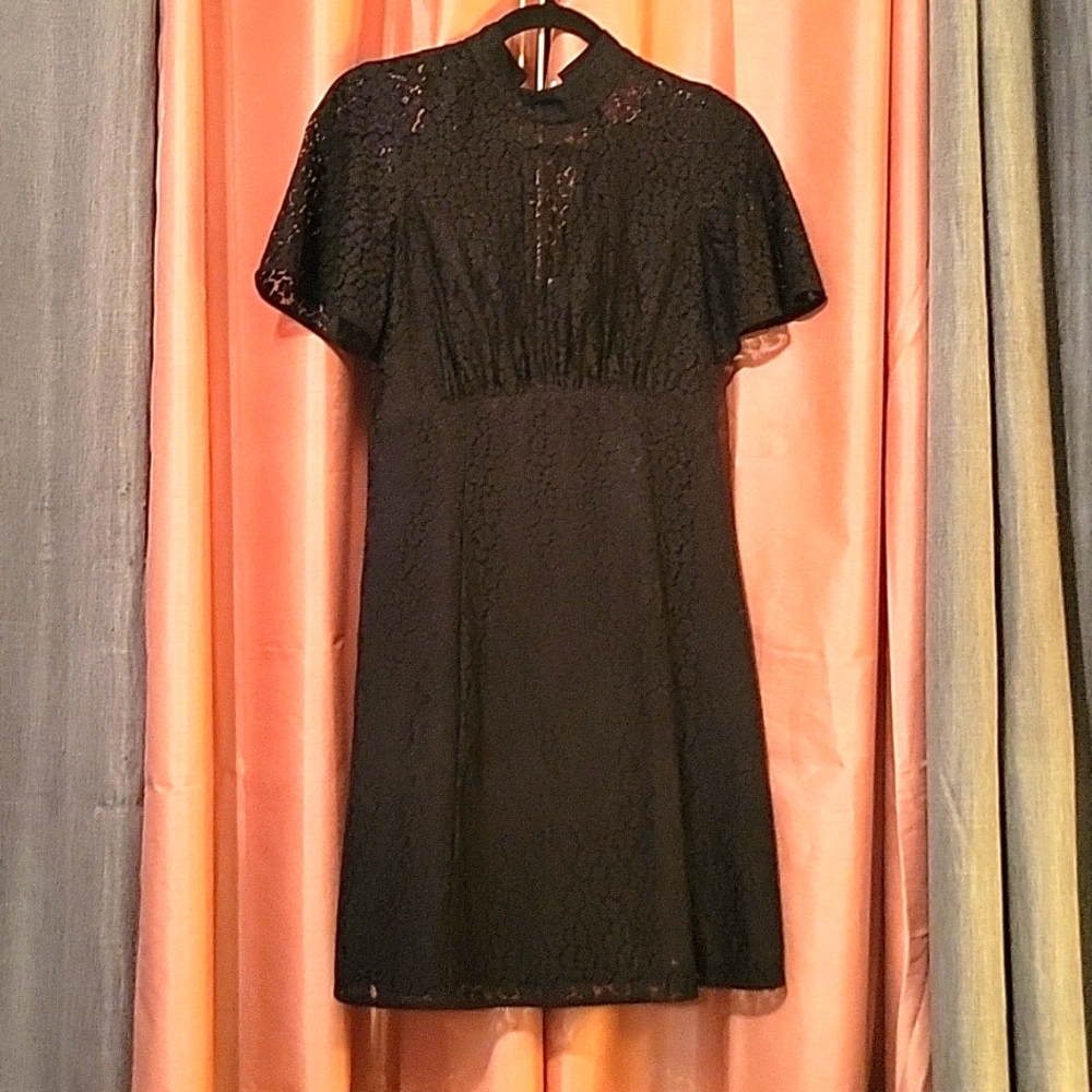 Kate Spade vintage lace dress with attached slip lining.
